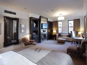 50-bedroom1-xvbeacon-bostonma-crhotel