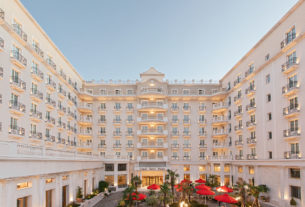 Grand hotel palace