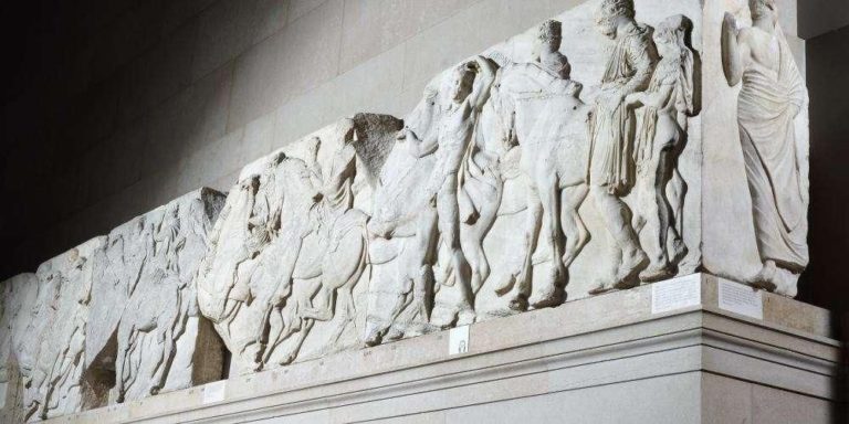 Η Τουρκία “αδειάζει” τη Βρετανία και στηρίζει την Ελλάδα στην επιστροφή των Γλυπτών του Παρθενώνα